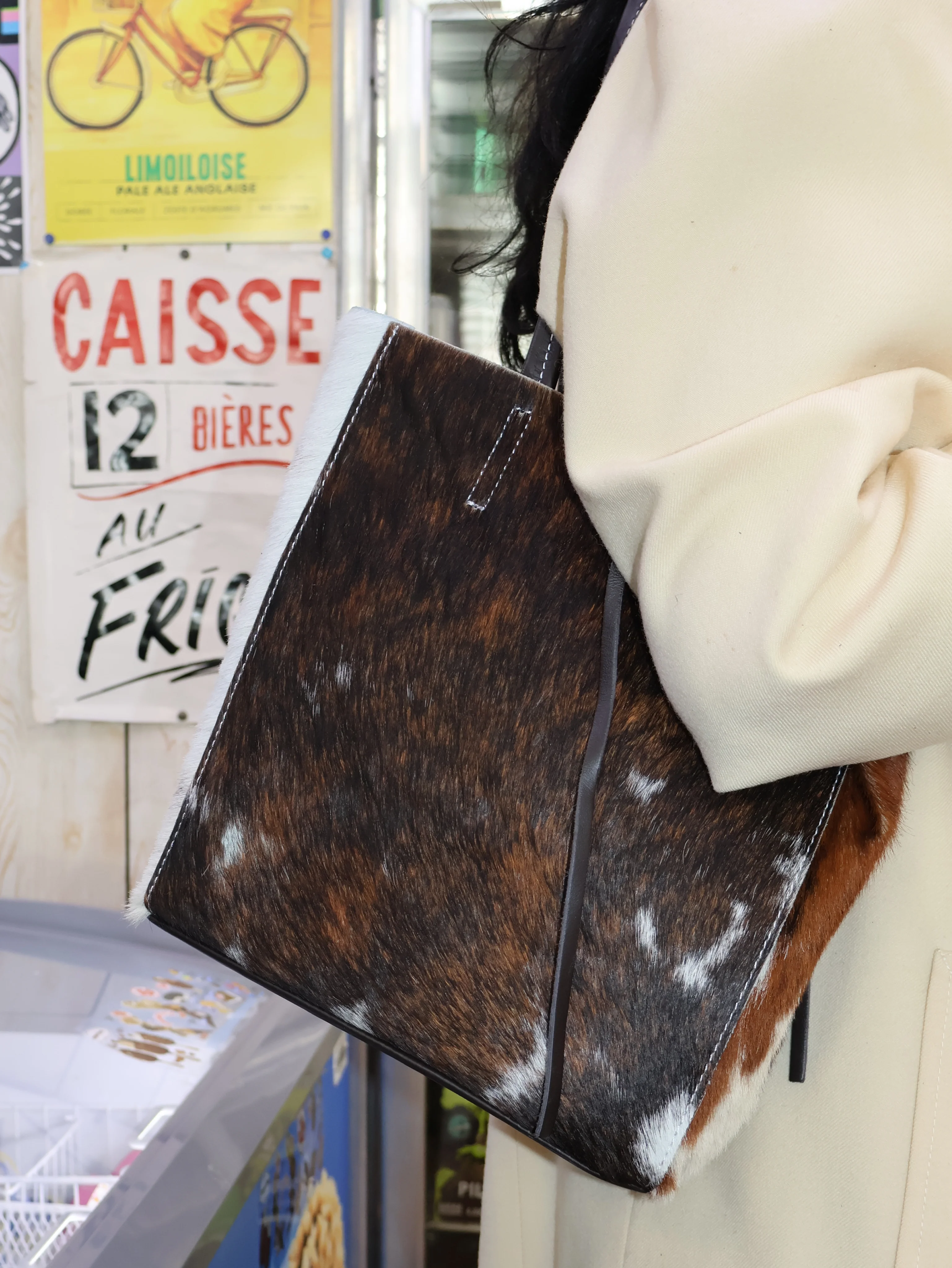 Carpi Cow Medium - Image 3