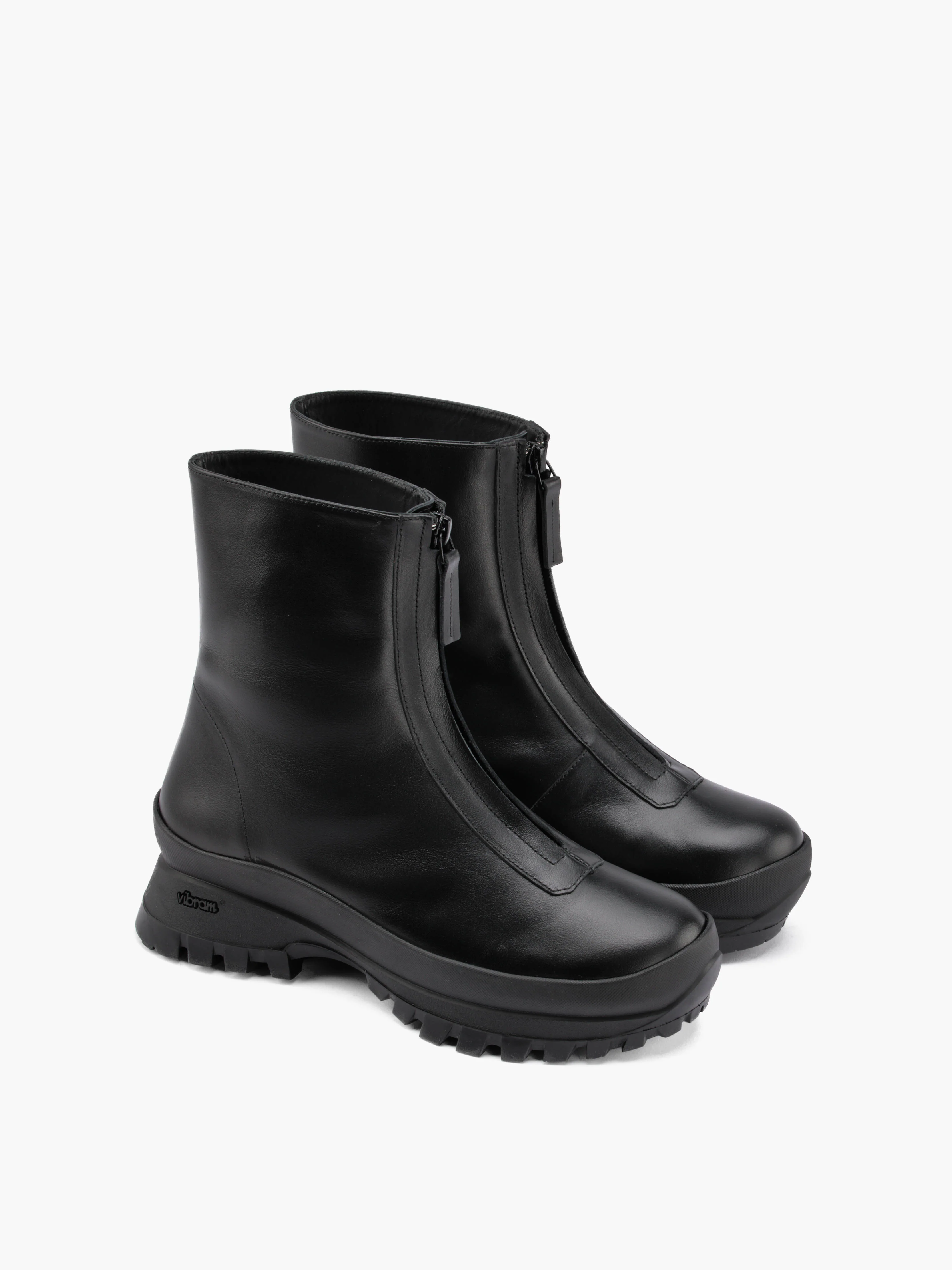 Estrella Black Lined Boot - Image 3