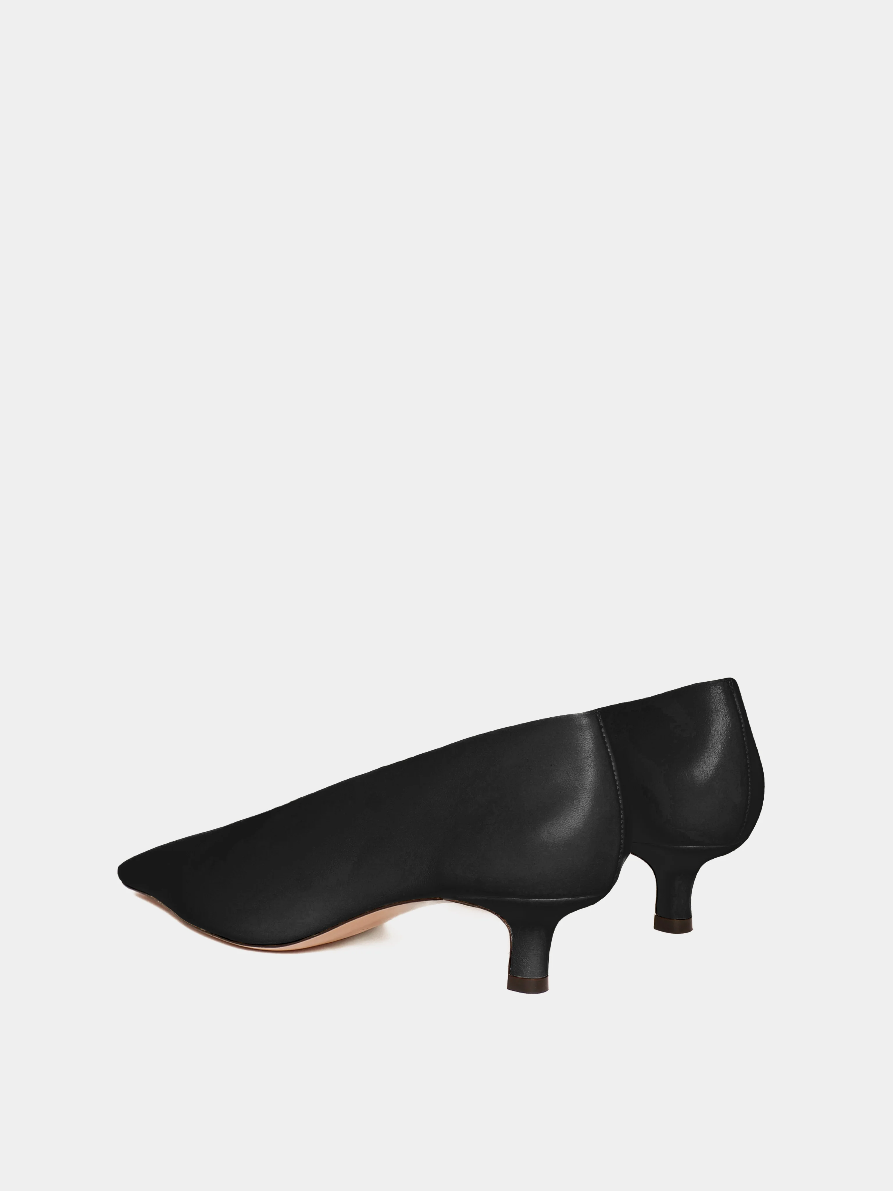 Mariana Black Pump - Image 5
