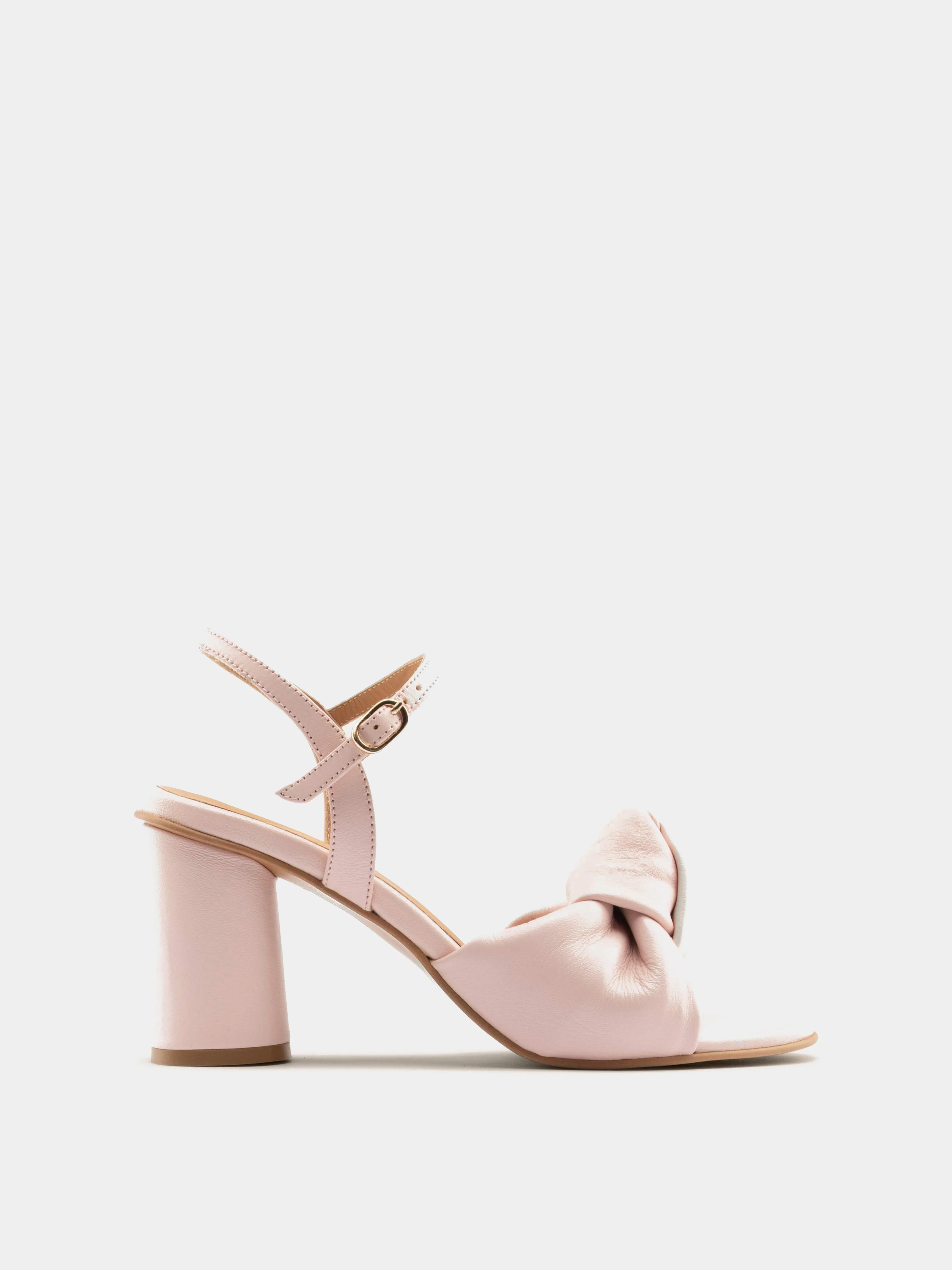 Best Women's Shoes for High Arches